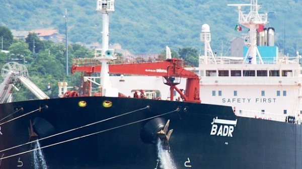 Панама свали флага на либийския танкер в Бургас