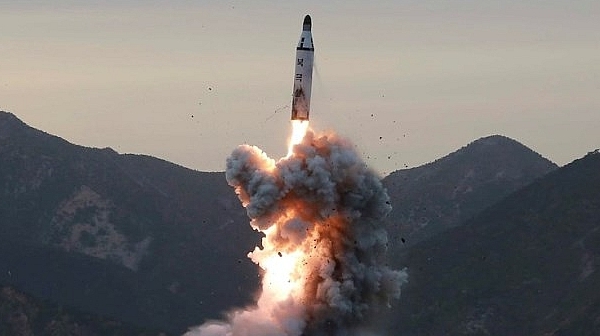 Северна Корея изстреля балистична ракета, мишената - Лос Анджелис