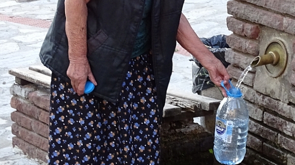 Откриха ешерихия коли във водата в Пазарджишко
