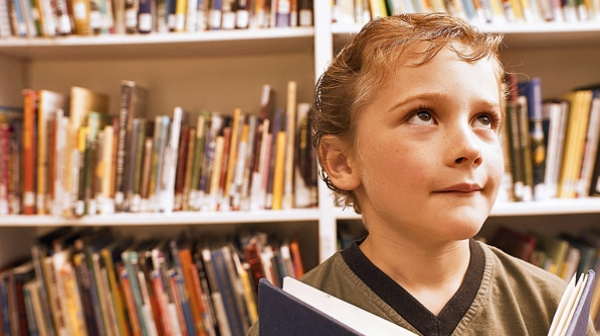 Библиотеки и книжарници отварят врати за европейската „Нощ на четенето“