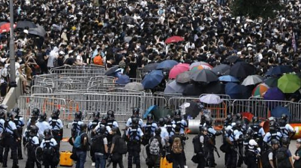 Протест в Хонконг срещу екстрадиране на хора в Китай