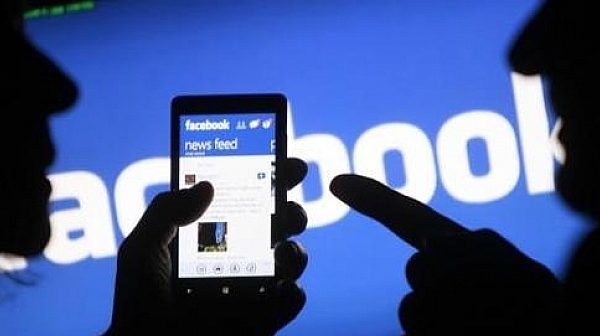 Данните на 35 000 българи са събрани неправомерно през  Фейсбук