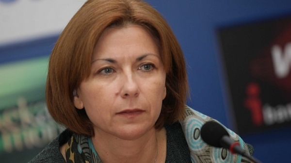 Боряна Димитрова: Сделката за ЧЕЗ може да ерозира властта