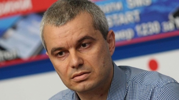 К. Костадинов: България е марионетна държава, правителството е вредно