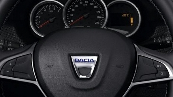 Румънската Dacia задмина Toyota в Германия
