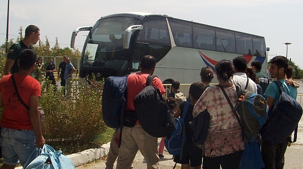 Близо 30 000 мигранти от Афганистан са влезли в Турция