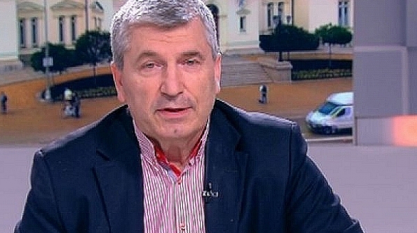 Илиян Василев: Мислете за времето след Борисов, готвят визита на Путин