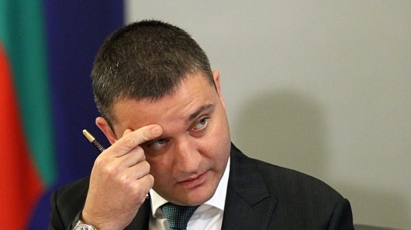 Горанов: Искаме оставката на Ралица Агайн