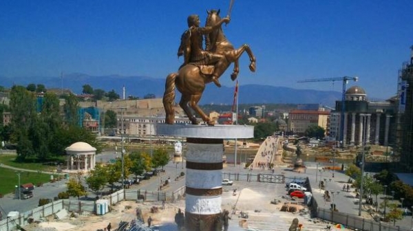 Македонската нация е измислена в края на Втората световна война, казва местен експерт