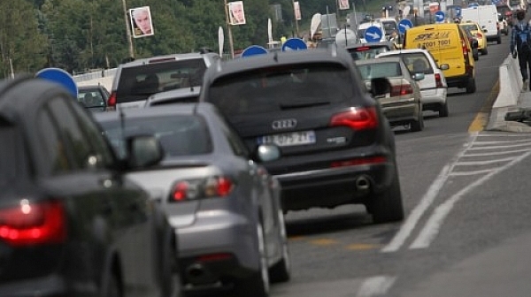 Евростат: Българите карат най-старите коли