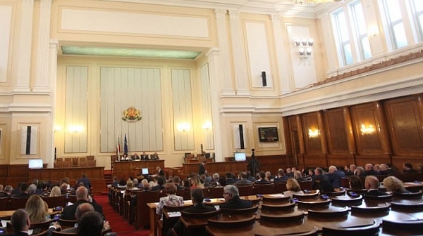 Депутатите ще обсъдят доклада на временната комисия за ЧЕЗ
