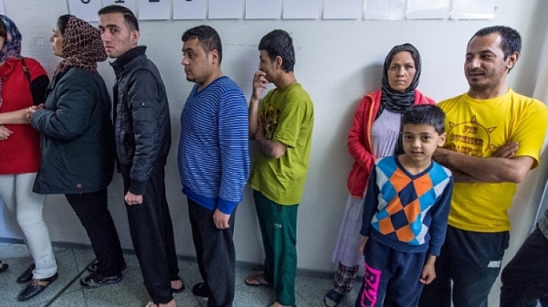 ЕС ще даде още 3 млрд. евро за бежанците в Турция