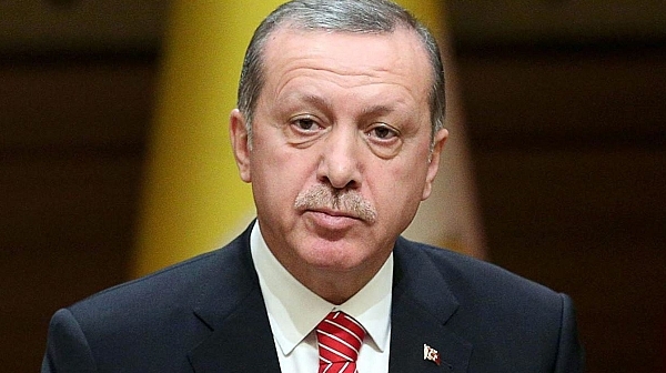 Ердоган към съпартийци: Всички заедно ще отидем в Африн