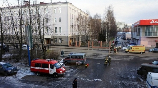 Взрива в управлението на ФСБ в Архангелск е тероризъм