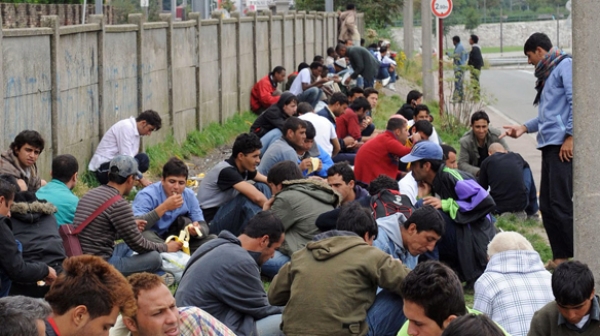Нова вълна мигранти от Турция  тръгва към Гърция, предполага се, че има и джихадисти