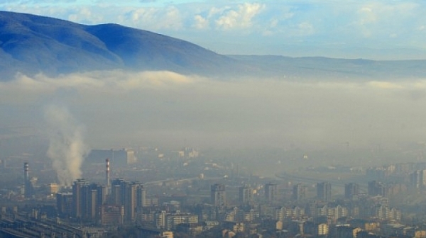 Тръгна протестът заради мръсния въздух в София