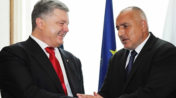 Борисов и Порошенко нищиха Минското споразумение в Аахен