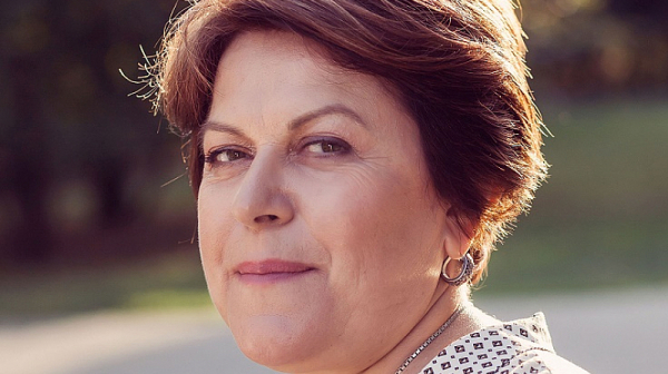 Татяна Дончева, председател на „Движение 21“: На тези избори българите категорично трябва да покажем, че ерата ГЕРБ е приключила