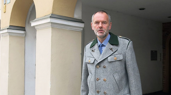Австрийски политик подаде оставка заради стихотворение за плъхове