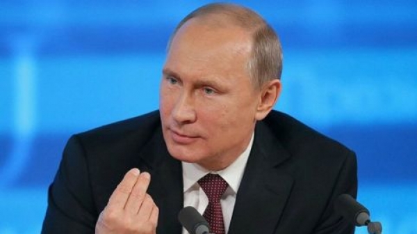 Путин обеща да продължи с доставките на газ през Украйна