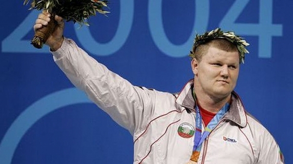 Почина бронзовият медалист от Атина Величко Чолаков