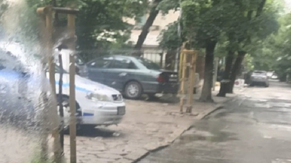 Само във Фрог: Полиция денонощно пази Цветан Цветанов от две седмици