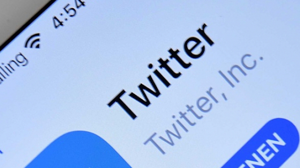 Туитър закри хиляди акаунти за разпространение на фалшиви новини