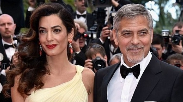 Джордж Клуни и жена му кръщават бебето на принц Хари и Мегън