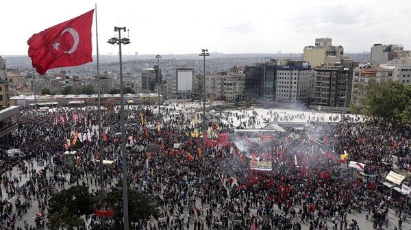 Турски политик: Знамето ни ще се развява пак над Атина