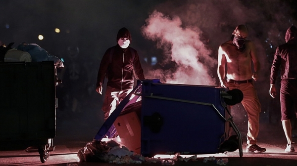 Сблъсъци между демонстранти и полиция в Гърция за петата година от убийството на рапър