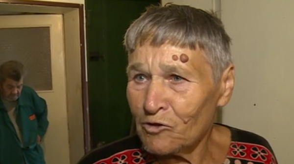 72-годишната баба не вярва на В. Радев, ходи с пистолет заради набезите на селските апаши
