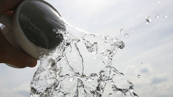 Ограничавт използването на питейна вода в 8 села в общините Харманли и Симеоновград