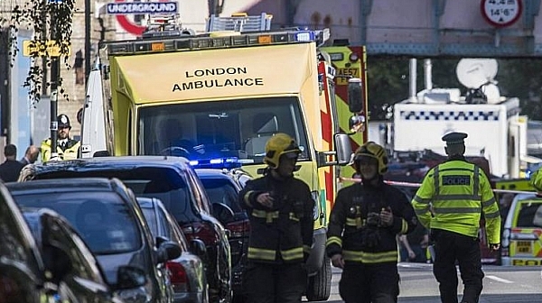 Взрив в Лондон, поне 30 са ранени
