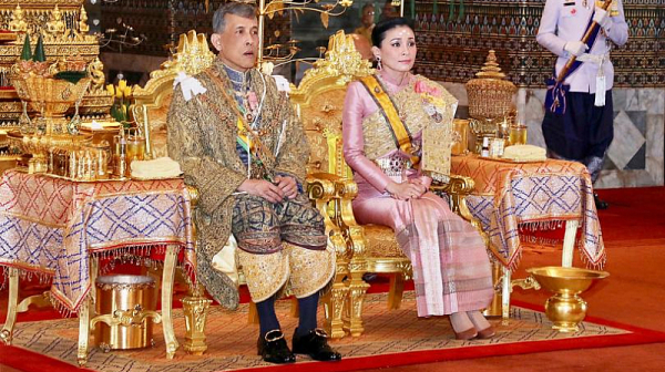Коронясаха Тайландския крал