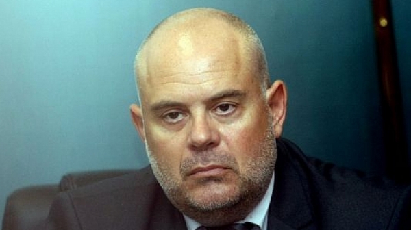 БОЕЦ сезира държавата за схемите на спецпрокурора Иван Гешев и за несъбрани 4,7 млрд. лв.