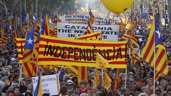 Испанският съд отхвърли независимостта на Каталуния, булевардите в Барселона са блокирани