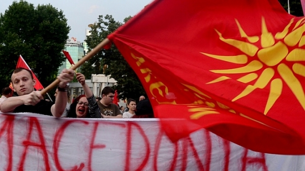Гръцки бизнесмен с руски корени ”спонсорирал” протестите в Македония?