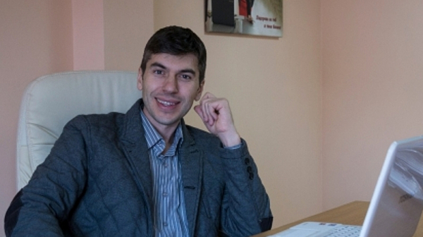 Росен Миленов: Данаил Кирилов е сервитьорът на правната мисъл