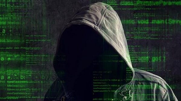 Задържаха 42-годишен хакер в Бургас за блокиране на мрежата на МВР