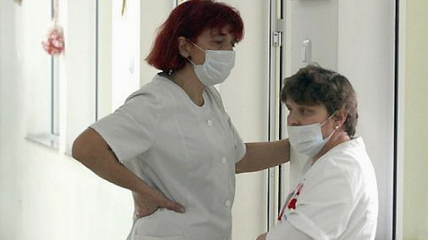 Медицински сестри във Враца искат увеличение на заплатите