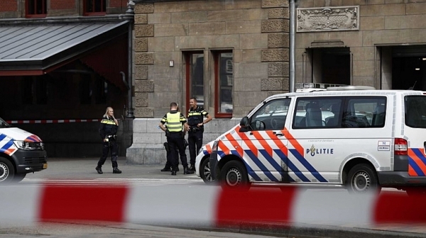 Атаката в Амстердам е тероризъм