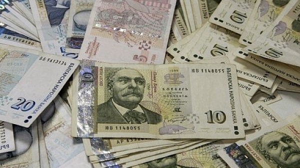 МВФ: България трябва да работи за повишаване на доходите