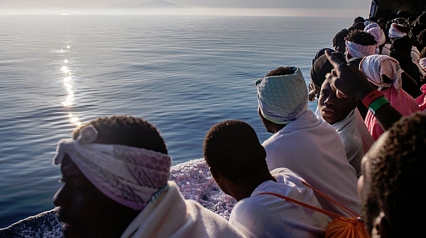 Стотина мигранти са загинали в Средиземно море, според ООН