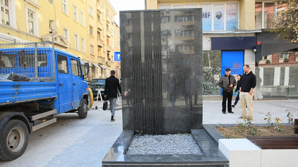 Арх. Попов: Махането на паметника на ”Гарибалди” ще ни струва прескъпо