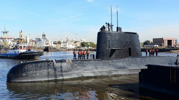Търсят без успех изчезналата аржентинска подводница