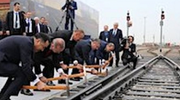 Пуснаха новия жп ”Път на коприната” от Китай до Европа в обход на Русия