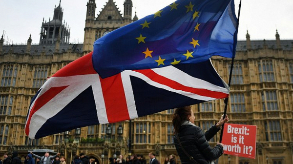 Край на междупартийните преговори по Брекзит в Лондон