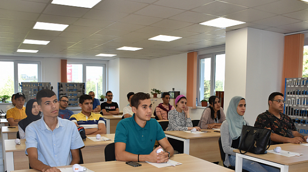20 студенти от Египет се обучаваха в техническия учебен център на ЧЕЗ Разпределение България