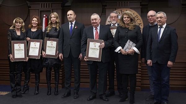 Президентът връчи годишните награди за принос към българския бизнес