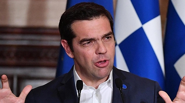 Край на 8-годишната финансова криза в Гърция